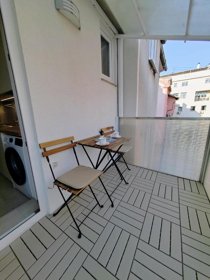 S15 Studio Apartment Free Parking Zagreb Exterior photo